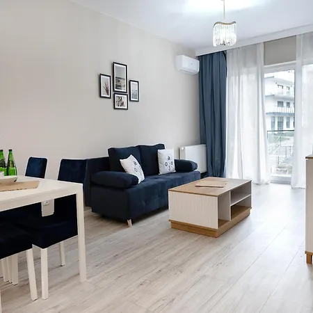 Апартаменты In By The River & Beach, Cleaning Included Дзивнув